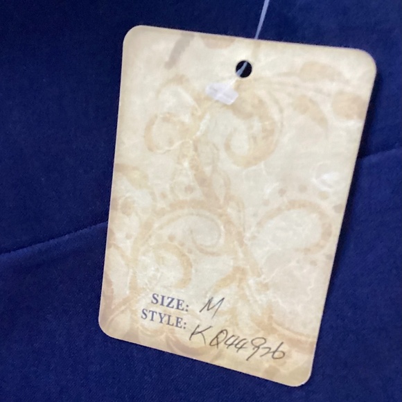 Hybrid & Company Womens Super Comfy Stretch Pull On Millennium Twill Capri Short - Picture 3 of 7